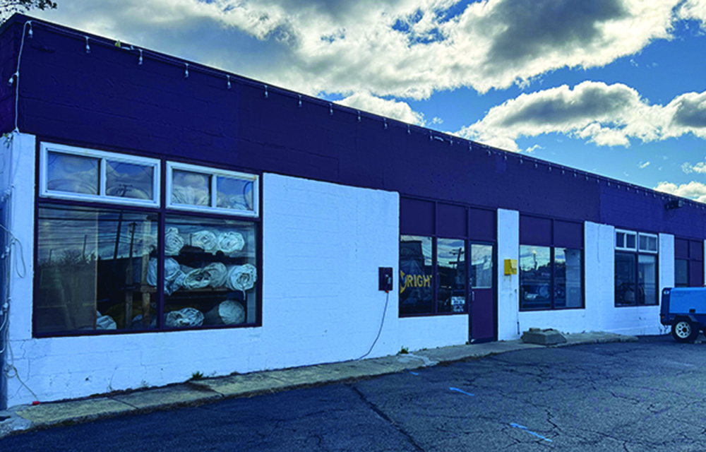 DMG Brokerage brokers sale of 924 Boston Providence Highway